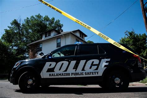 29, outside Mills Street Market, 1102 Lake St. . Kalamazoo police incident reports